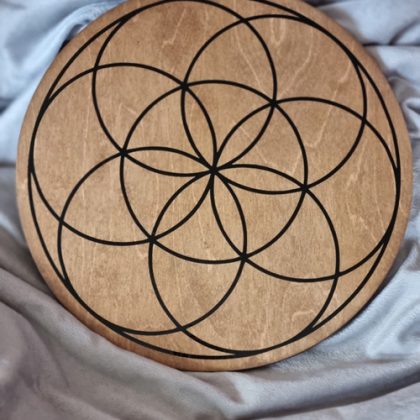 wooden crystal grid board